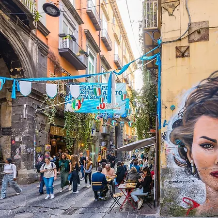 Casa Pulcinella A Spaccanapoli By Wonderful Italy * Неаполь